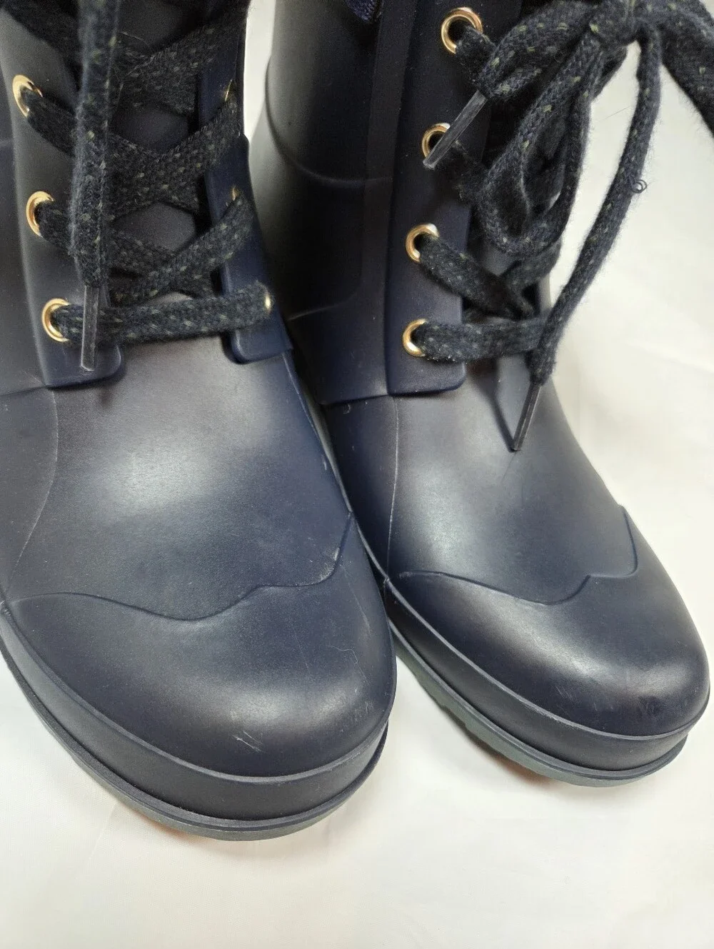 Tommy Hilfiger Navy Blue Rain Boots w/Red Faux Fur Lining Slip On Size 8